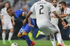 皇家马德里右后卫连伤五将，紧急启动引援计划稳防线