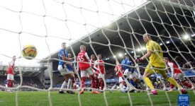 曼彻斯特德比战：曼联惨败曼城，最低评分仅4分！