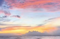 西甲联赛：皇马领跑，巴萨跌落，争冠格局激战正酣